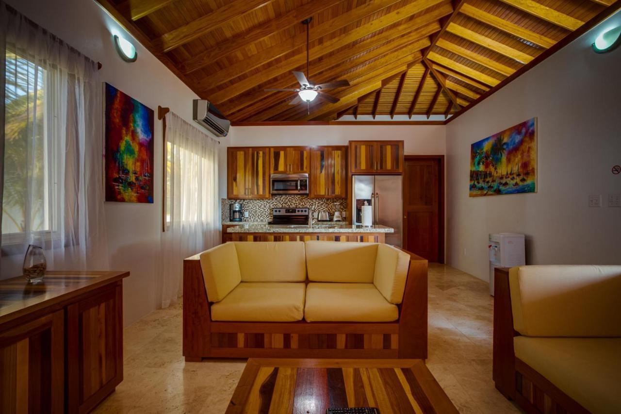 Turtle Island Resort Сан Педро Екстериор снимка