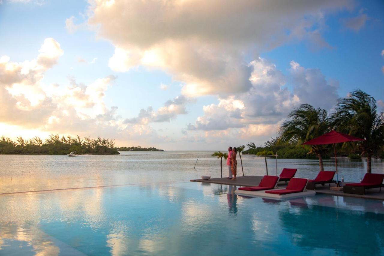 Turtle Island Resort Сан Педро Екстериор снимка