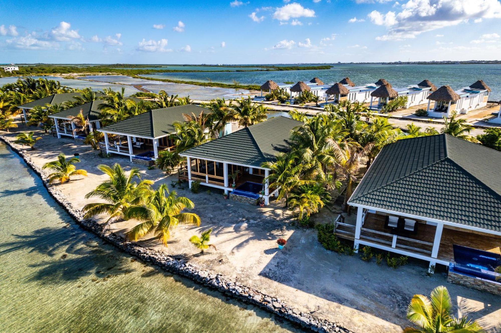 Turtle Island Resort Сан Педро Екстериор снимка