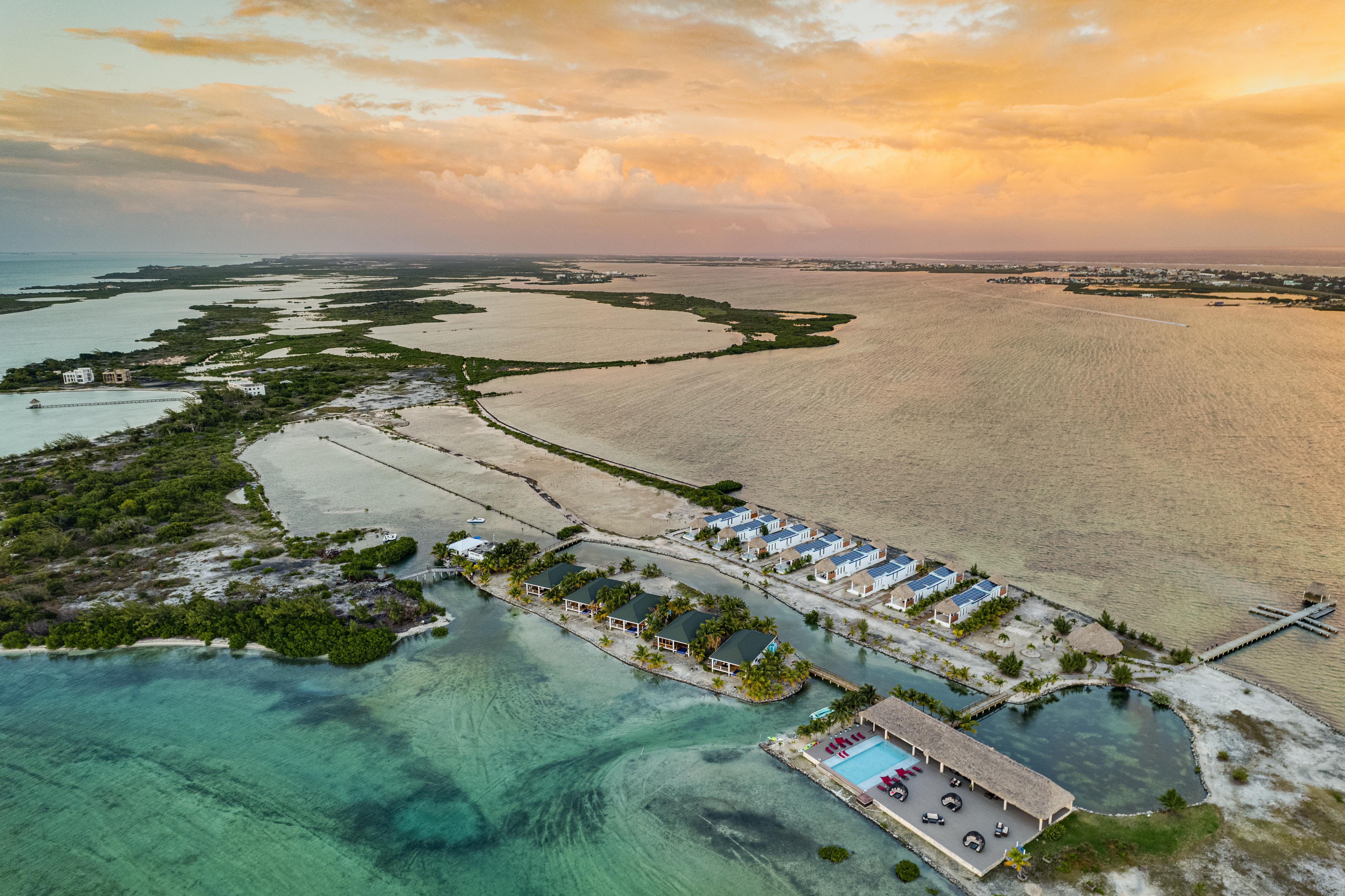 Turtle Island Resort Сан Педро Екстериор снимка